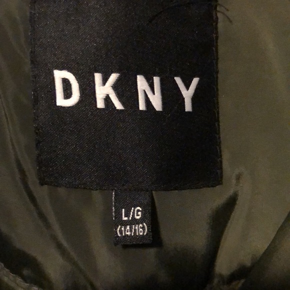 DKNY coat - Picture 3 of 3